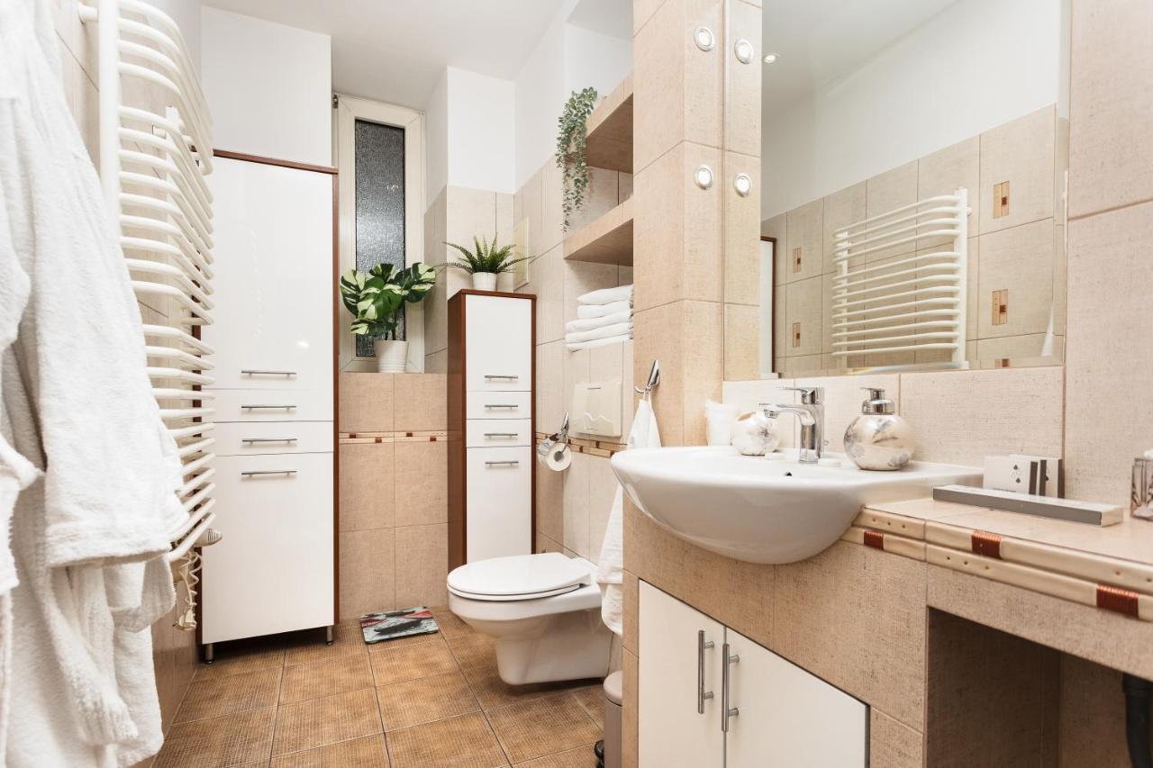 Apartament Vinci Krakow Luaran gambar