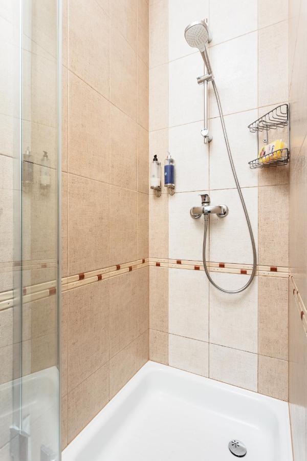 Apartament Vinci Krakow Luaran gambar