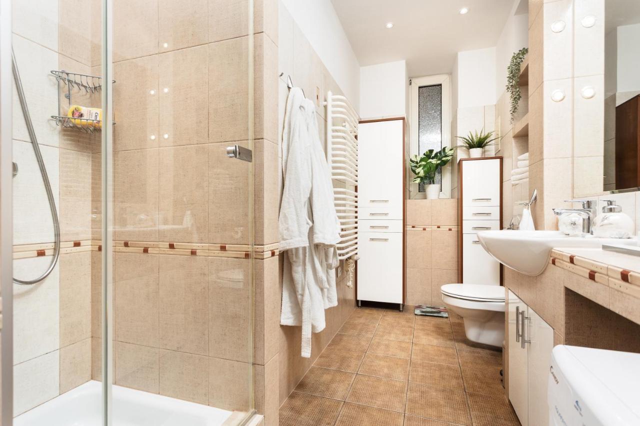 Apartament Vinci Krakow Luaran gambar